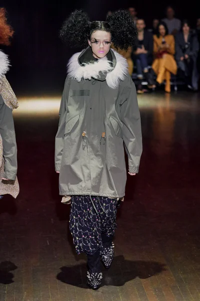 Look 20